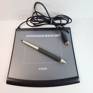 Wacom Intuos 2 Graphics Tablet XD-0405-U USB Drawing Tablet and Stylus